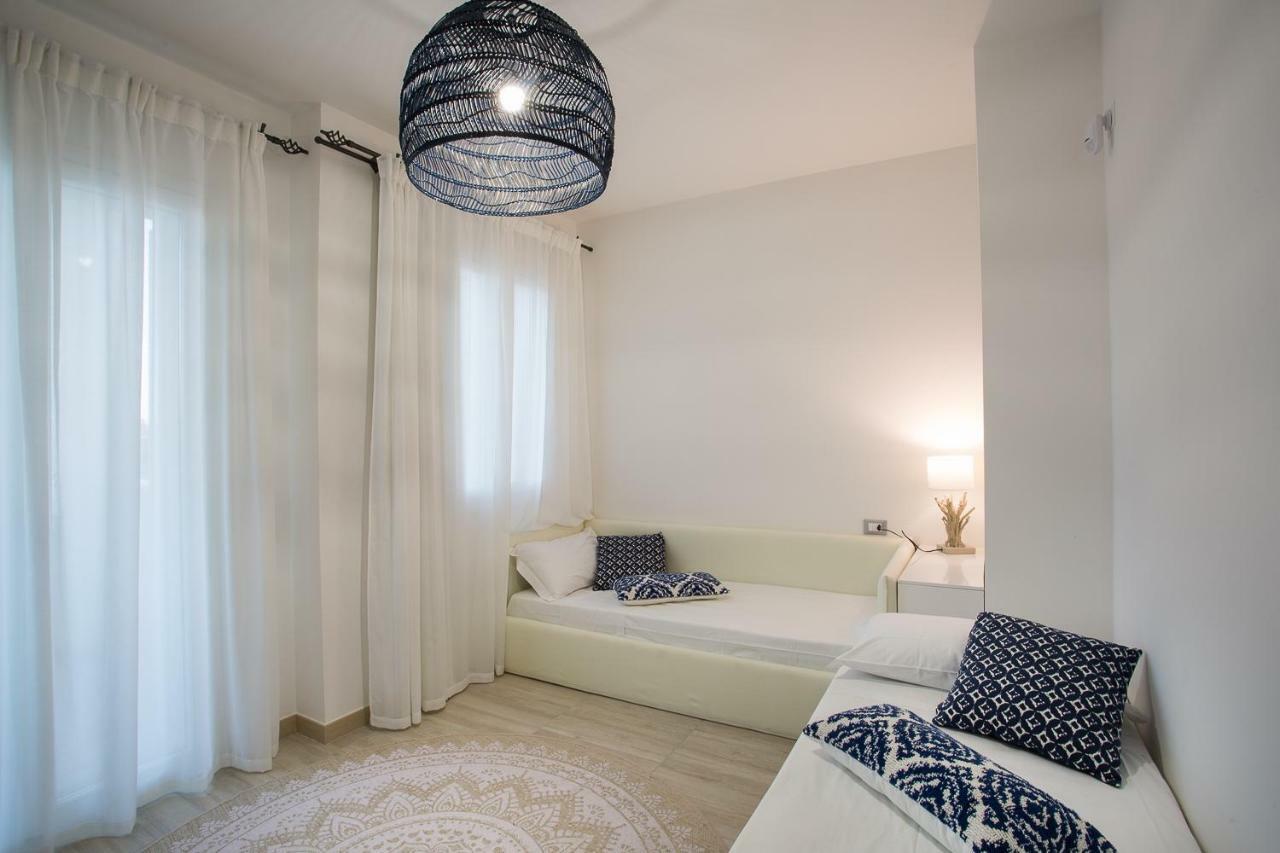 Residence Mar Mediterraneo กวาร์ตู ซานเตเลนา ภายนอก รูปภาพ