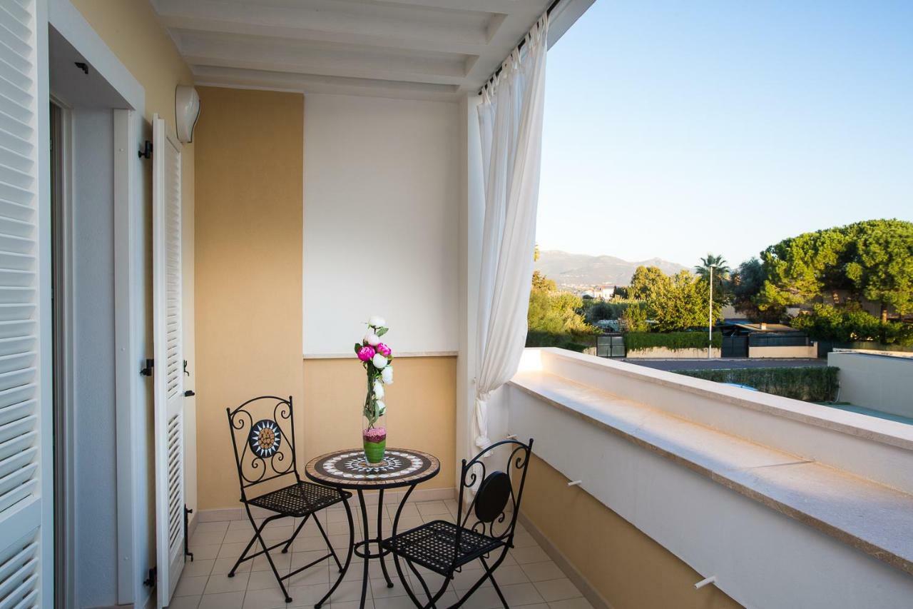 Residence Mar Mediterraneo กวาร์ตู ซานเตเลนา ภายนอก รูปภาพ