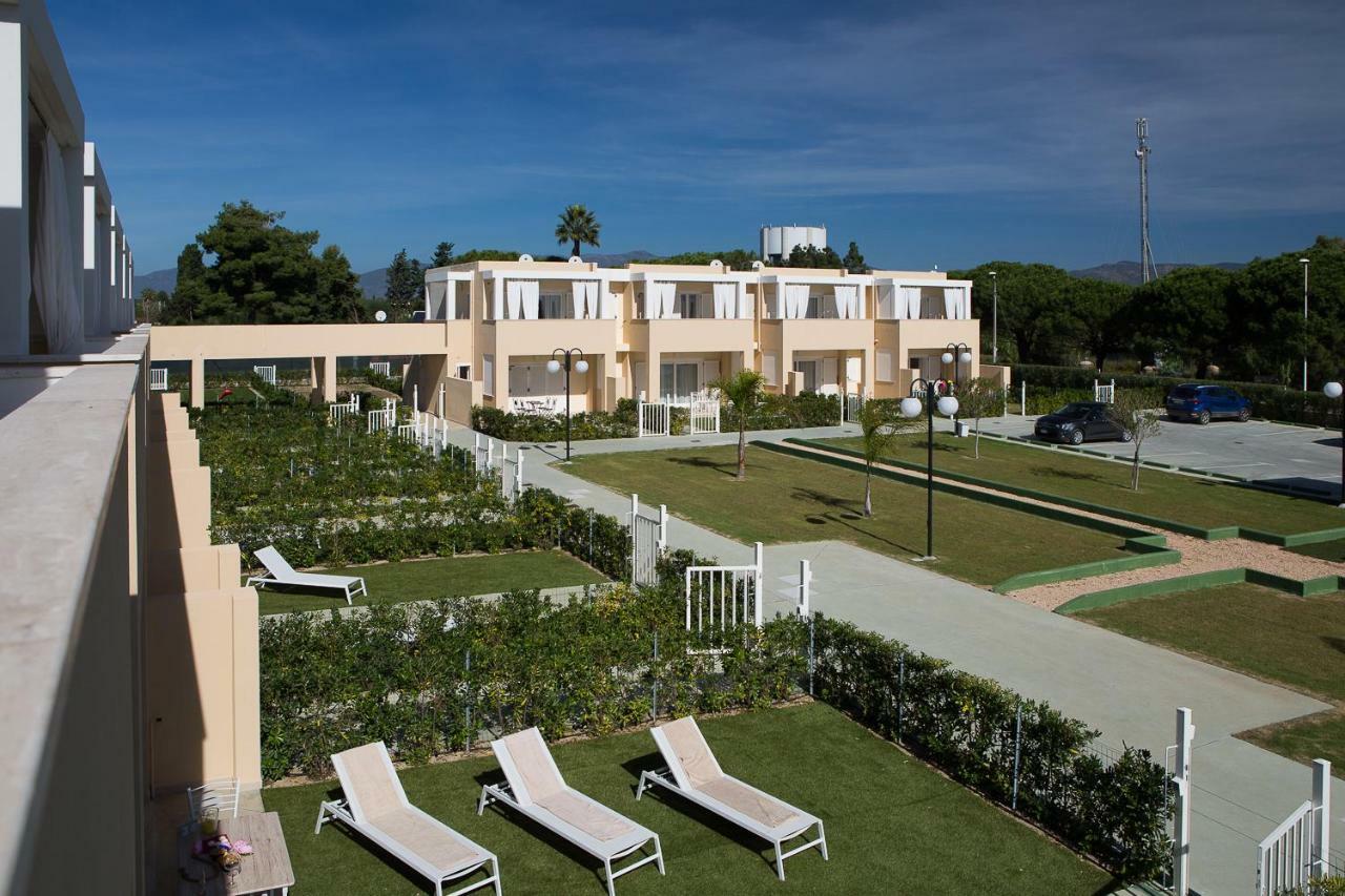 Residence Mar Mediterraneo กวาร์ตู ซานเตเลนา ภายนอก รูปภาพ